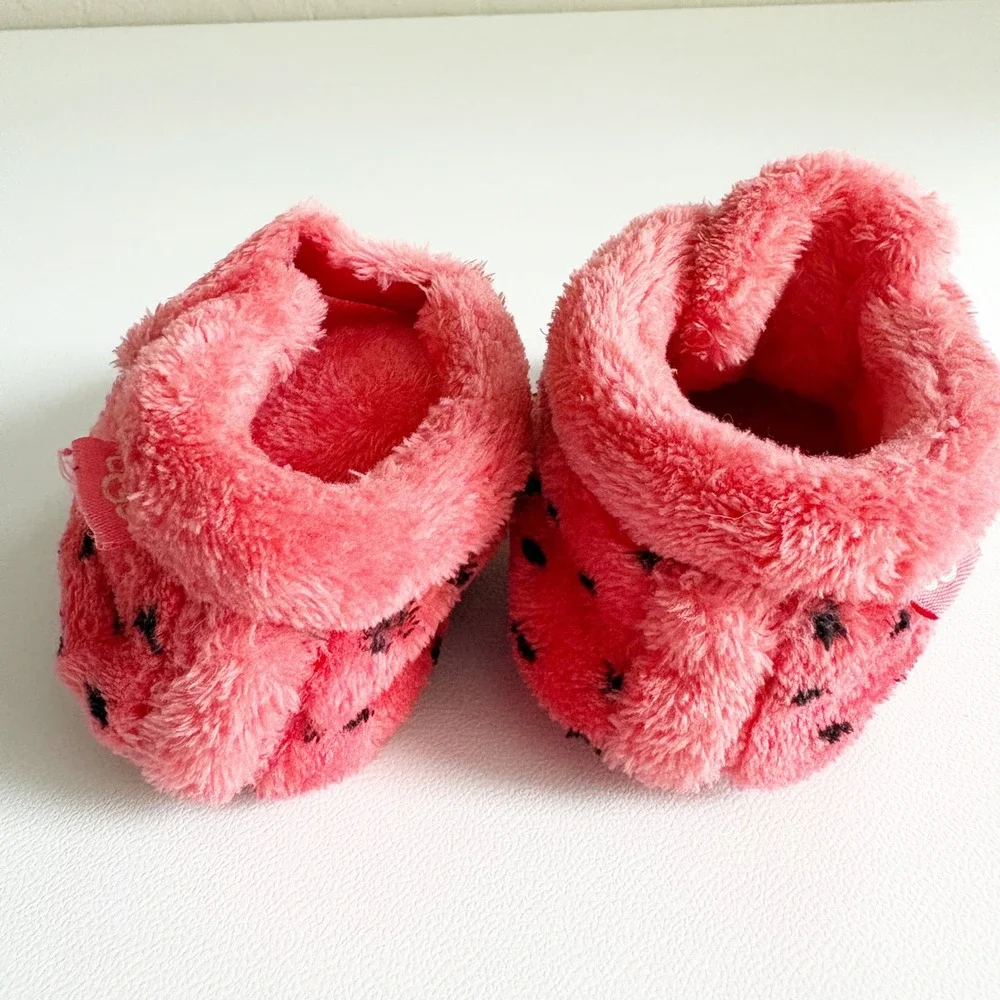 UGG Baby Bixbee Watermelon Stuffie‎ Pink Fleece Fruit Booties Size 2/3